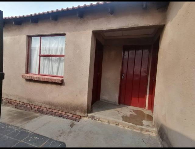 4 BEDROOM PROPERTY TO RENT IN SOSHANGUVE F